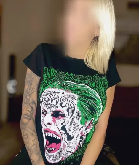 Carla, 36