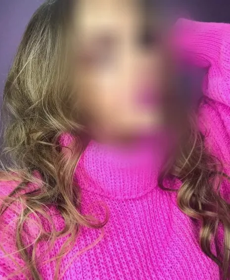 Sina, 36