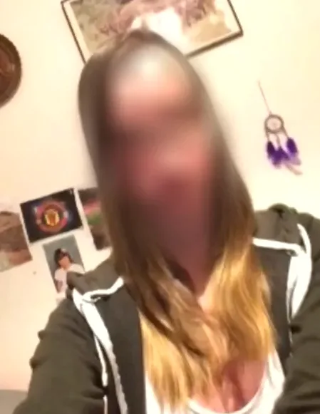 Sabrina, 25